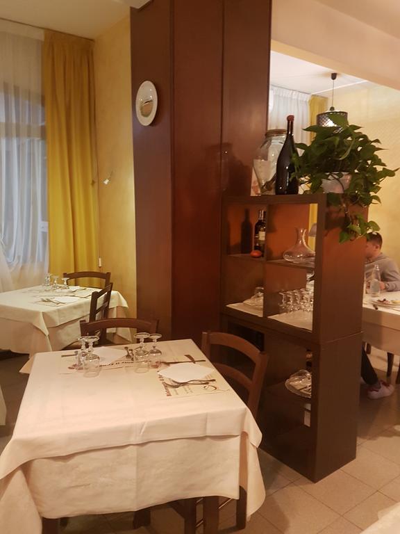 Hotel Roncobilaccio Roncobillaccio Esterno foto