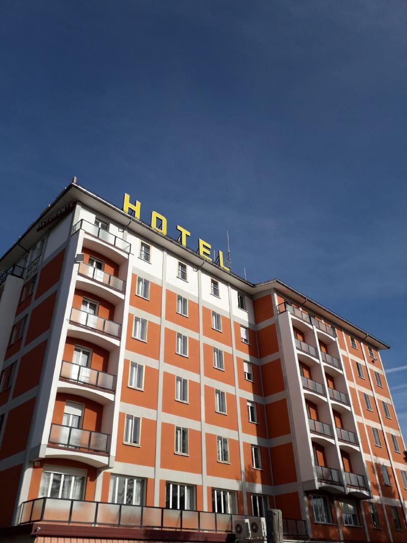 Hotel Roncobilaccio Roncobillaccio Esterno foto